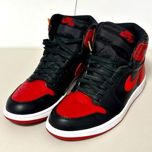 Nike Air Jordan 1 AJ1 High OG Black Varsity Red Bred